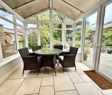 Headley Drive, North Walsham - Photo 2