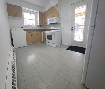 3-1/2 Université de Sherbrooke Électros Chauffé WI-FI - Photo 4