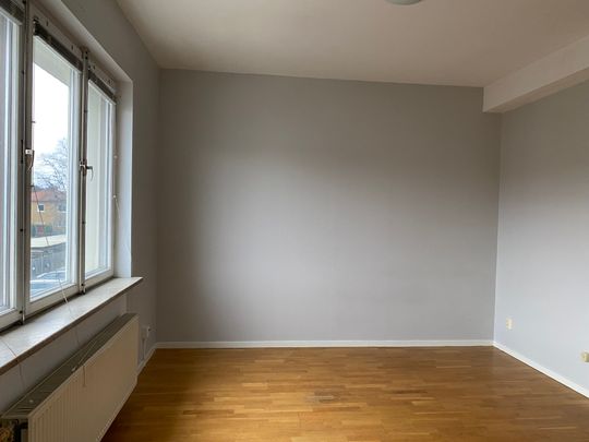 Carlavägen, Eskilstuna - Photo 1