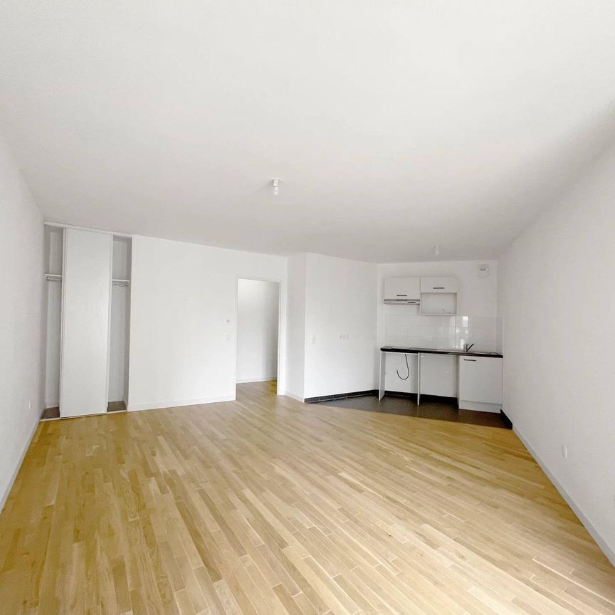 Rental Apartment Paris 19th Pont-de-Flandre - Photo 1