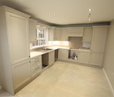 16 Montalto Manor, Lisburn Road, Ballynahinch, BT24 8AU - Photo 6