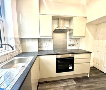 5 bedroom terraced house to rent - Photo 6