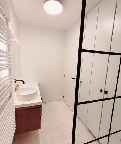 Recent gerenoveerde 2 slaapkamer appartement te Oostduinkerke bad - Foto 2