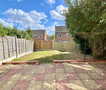 3 bedroom semi-detached house to rent - Photo 4