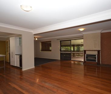 114 Johnston Street, Bellbird Park, Qld 4300 - Photo 1