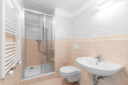 Pronájem bytu 1+kk a garsoniéry 37 m² - Photo 4