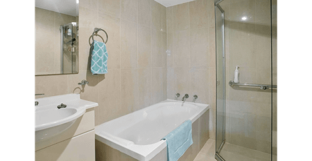 Spacious One-Bedroom - Photo 5