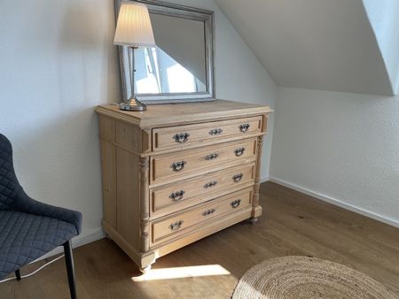 APPARTEMENT MANSARDÉ DE 4 PIÈCES À LUTERBACH (SO), MEUBLÉ, TEMPORAIRE - Photo 4