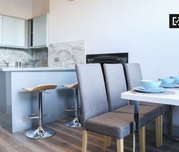 Room in a shared 8-bedroom apartment, Inns Quay, Dublin - Photo 4