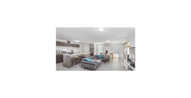 Modern 4-Bedroom Family Home in a Fantastic Location - Photo 1