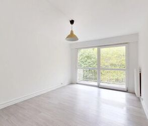 Location Appartement 3 pièces à Évry-Courcouronnes - Photo 3