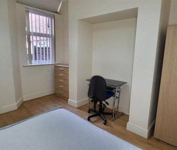 5 bedroom house share to rent - Photo 6