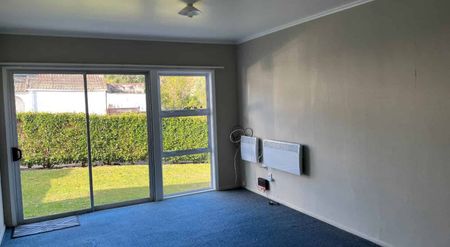 Central and comfortable - Photo 5