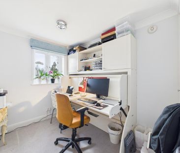 2 bedroom ground floor flat to rent - Photo 6