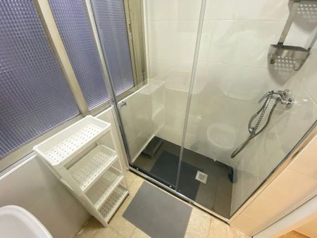 Calle de las Marismas, Madrid, Community of Madrid 28038 - Photo 4