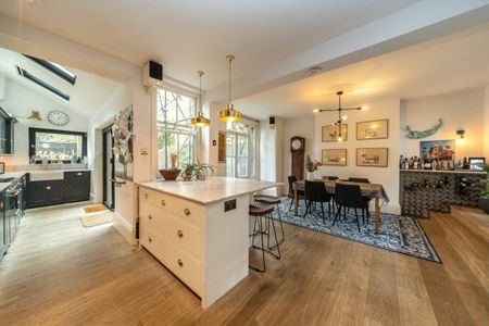 Gowlett Road, East Dulwich, SE15 - Photo 2