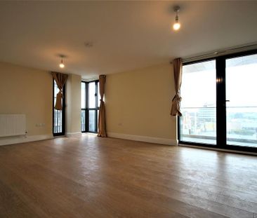 3 bedroom apartment to rent - Photo 2