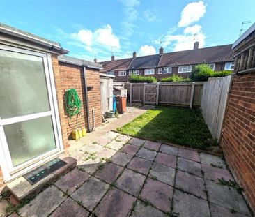 2 bedroom house to rent - Photo 1