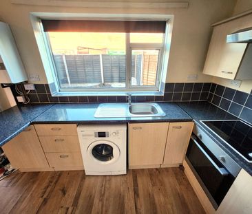 Holly Bush Lane, Stourbridge, DY8 4HH - Photo 6