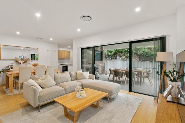 Effortless contemporary comfort - Photo 1