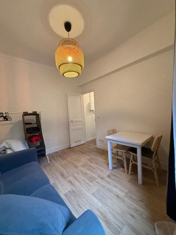 Location Appartement 1 pièce 17m² ISSY LES MOULINEAUX 92130 - Photo 3