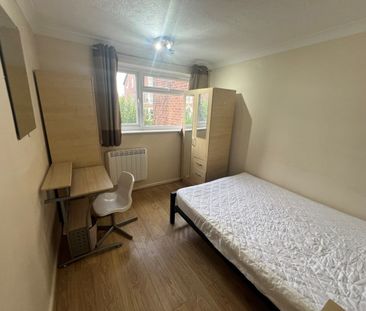 Loughborough Road, West Bridgford - Photo 3