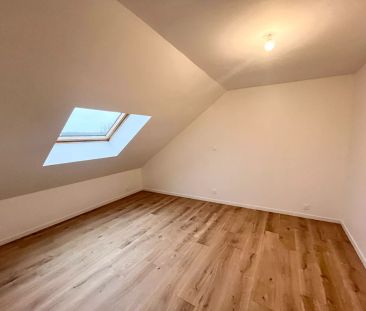 A Louer Appartement Calais 3 pièce(s) 71.60 m2 - Photo 2