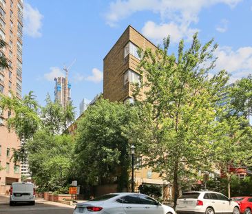 For Lease - 26 St. Joseph Street Unit# 609, Toronto, Ontario - Photo 2