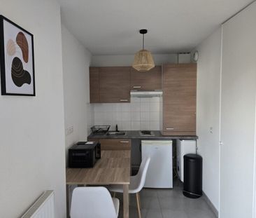 Location Appartement 1 pièce 24m² ST HERBLAIN 44800 - Photo 3