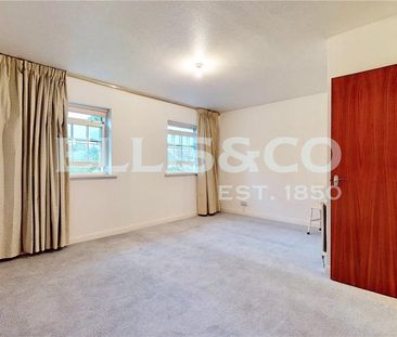 4 bedroom townhouse to rent - Photo 2