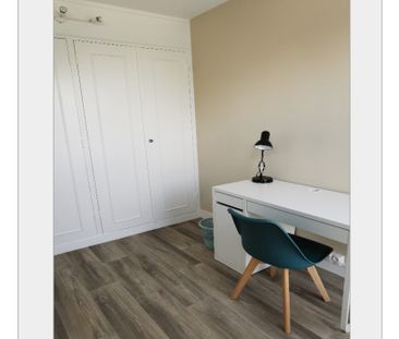 Location Appartement 4 pièces 86m² - Photo 4