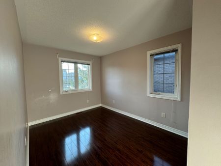 For Lease - 10561 Bayview Avenue, Richmond Hill, Ontario - Photo 5