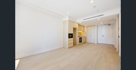 Accessibility-friendly one-bedroom layout suited to elderly and those with mobility needs - Photo 4