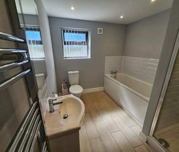 3 bedroom bungalow to rent - Photo 4