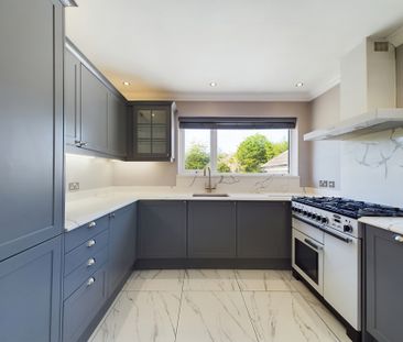 3 bed detached bungalow to rent in Park Close, Lane End, Buckingham... - Photo 1