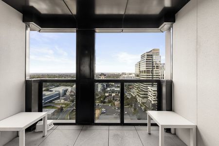 Best Living in the Heart of Box Hill - Photo 4