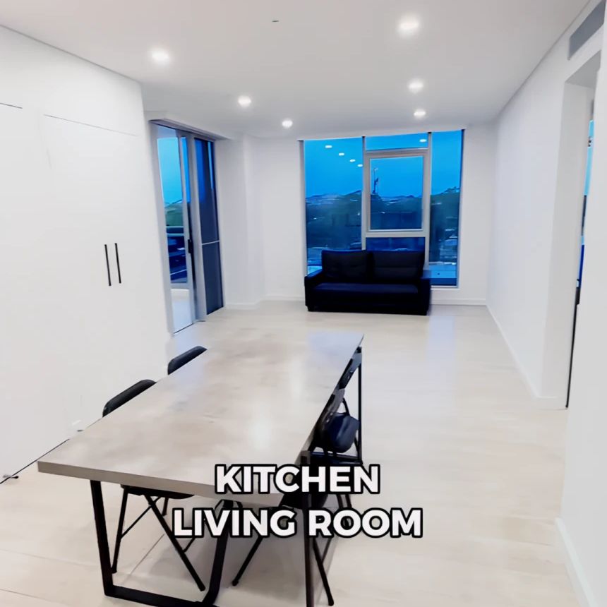 2 bed 2 bath-820 - Photo 1