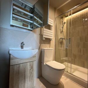 Room in a Shared House, Milton Road, LU1 - Photo 2