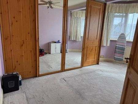 3 bedroom terraced house to rent - Photo 2