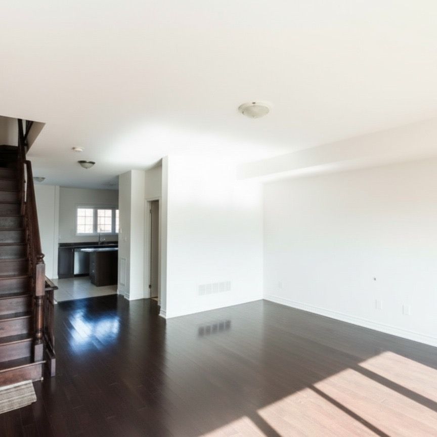 For Lease - 106 Aspen Hills Road Unit# Upper, Brampton, Ontario - Photo 1