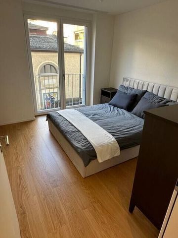 31/2 ZI-WOHNUNG À ZÜRICH - KREIS 11 OERLIKON, MEUBLÉ, TEMPORAIRE - Photo 2