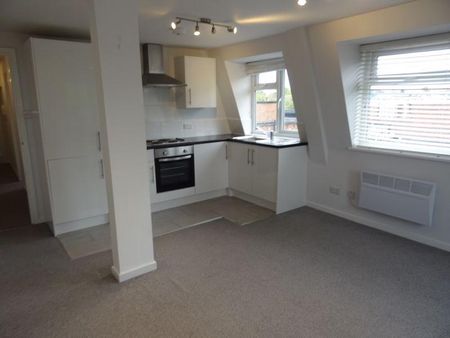 1 bedroom apartment to rent - Photo 2