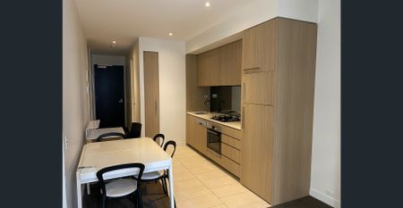 The Ultimate Inner-City Lifestyle Experience( FULLY FURNISHED) - Photo 3