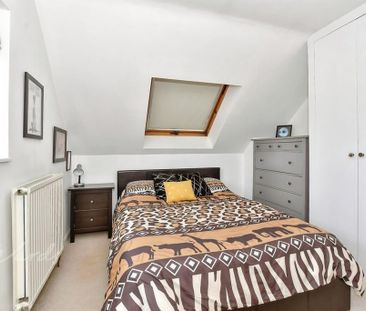 6 bedroom detached house to rent - Photo 5