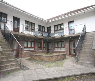 2 Castleview Court, Glen Road, Belfast, BT5 7LT - Photo 1