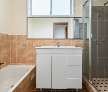 Spacious Family Home in a Peaceful Panania Location - Photo 6