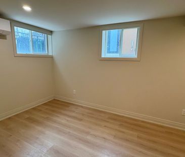 For Lease - 8 Somerset Avenue Unit# Lower, Toronto, Ontario - Photo 3