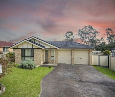 Family home in quiet location - Photo 3