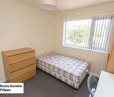 1 Bed Student Accommodation - Photo 1