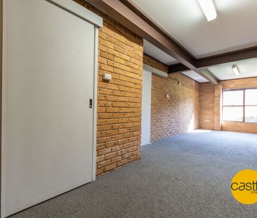 Lovely Family Home - Photo 6